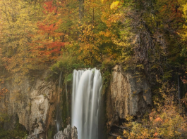 28 Pictures Of Colorful Waterfalls In Plitvice Lakes